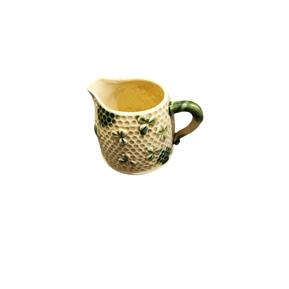 Vintage Brinn's Honey Bee Comb Clover Creamer, Sugar set Lovely, Salt And Pepper
